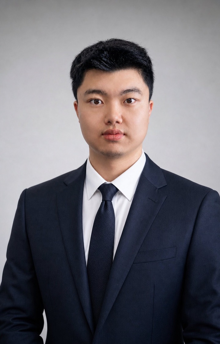 Professional portrait of Yihang Yang